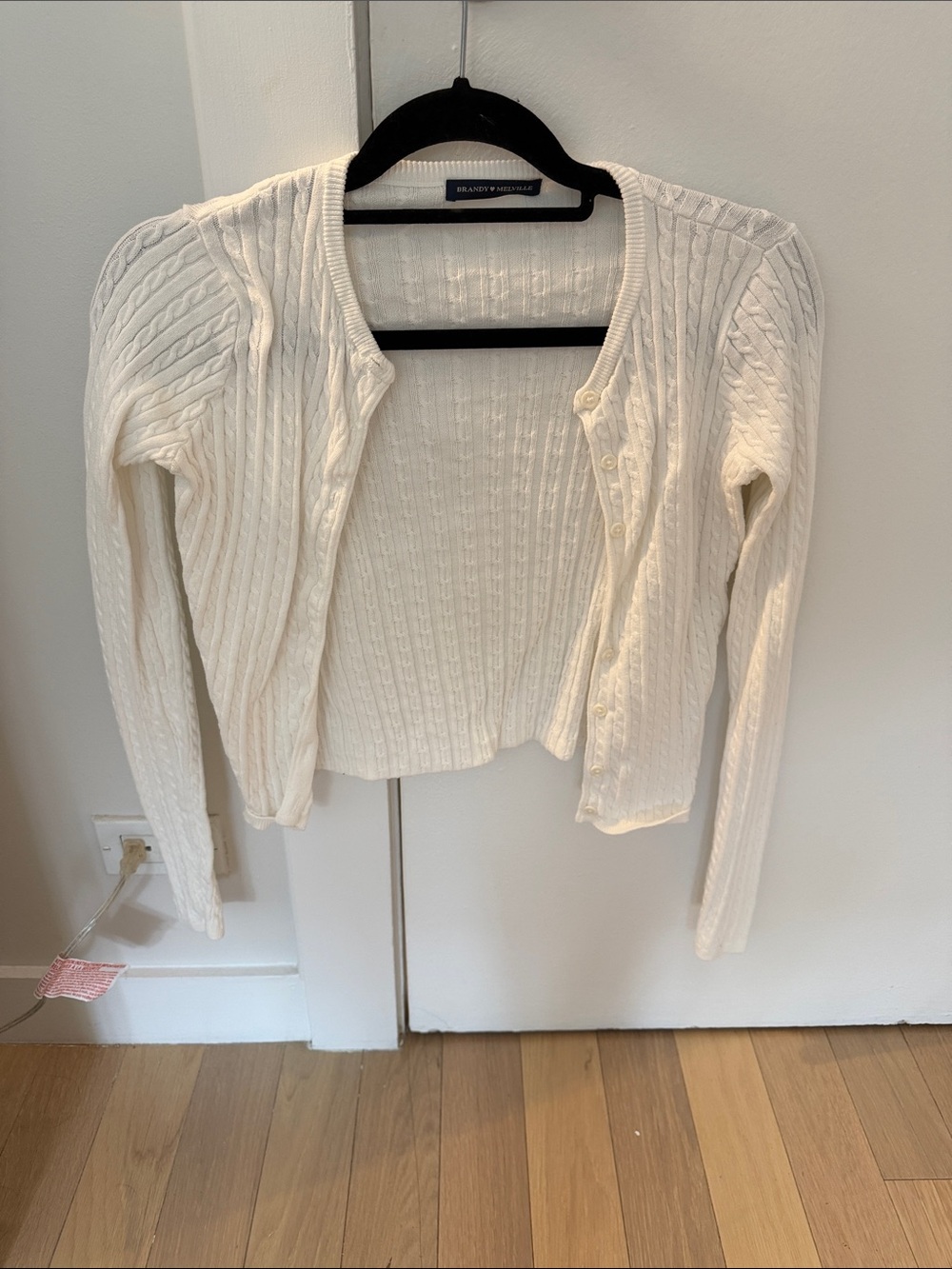 :ZOE CABLE KNIT CARDIGAN